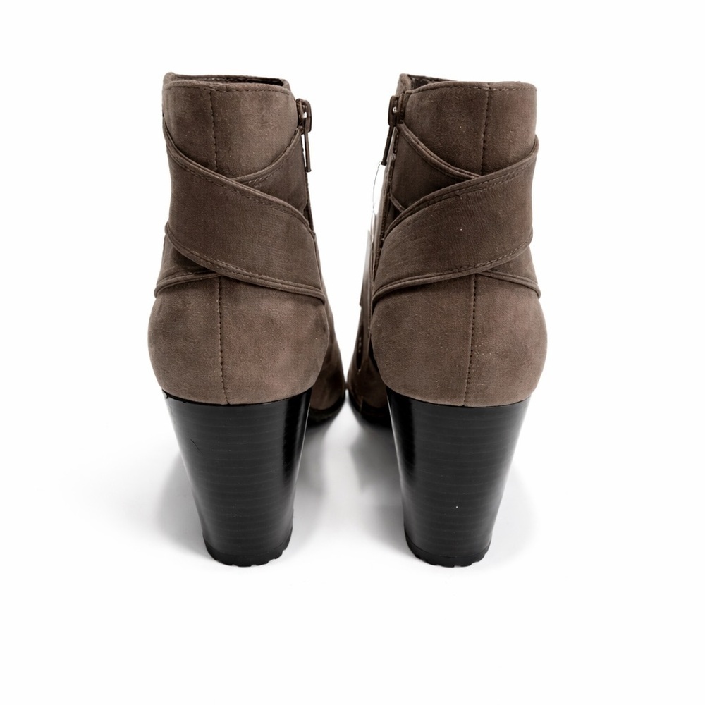 NWT A New Day Taupe Block Heel Ankle Booties Size 9.5 - Picture 3 of 8
